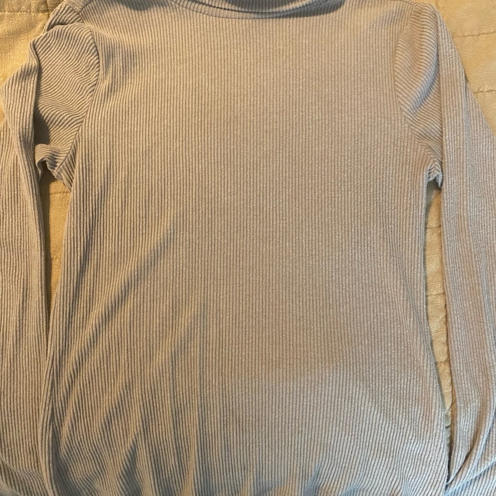 Old Navy Ribbed Plush Tee in Tan